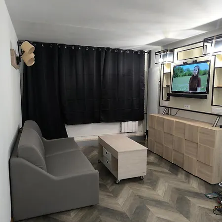 6 Personnes Tourmalet Pied Des Pistes La Mongie